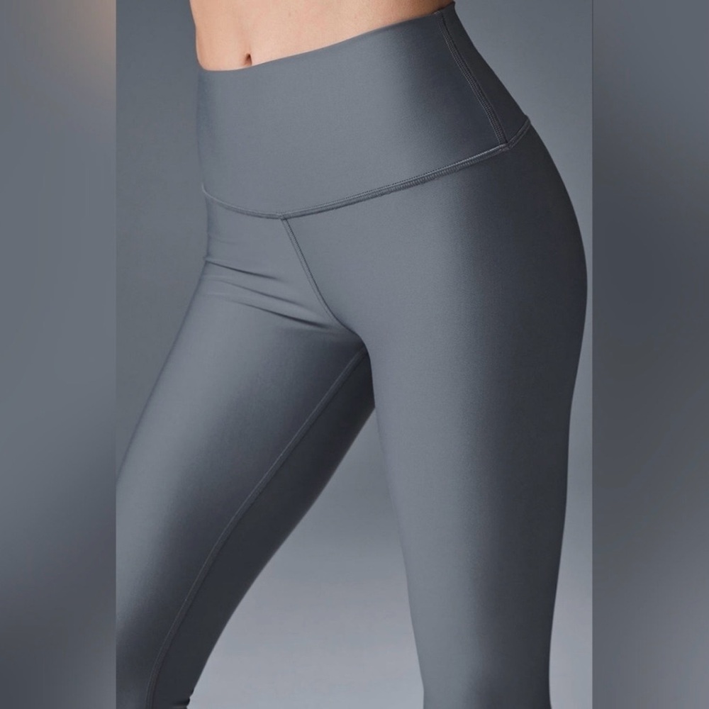 Alo Yoga 718 High-Waist Airlift Legging